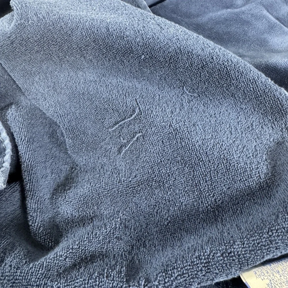 N/A navy blue